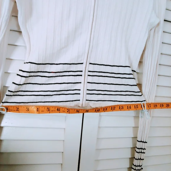 Copper Key Ribbed Cardigan - Picture 7 of 13